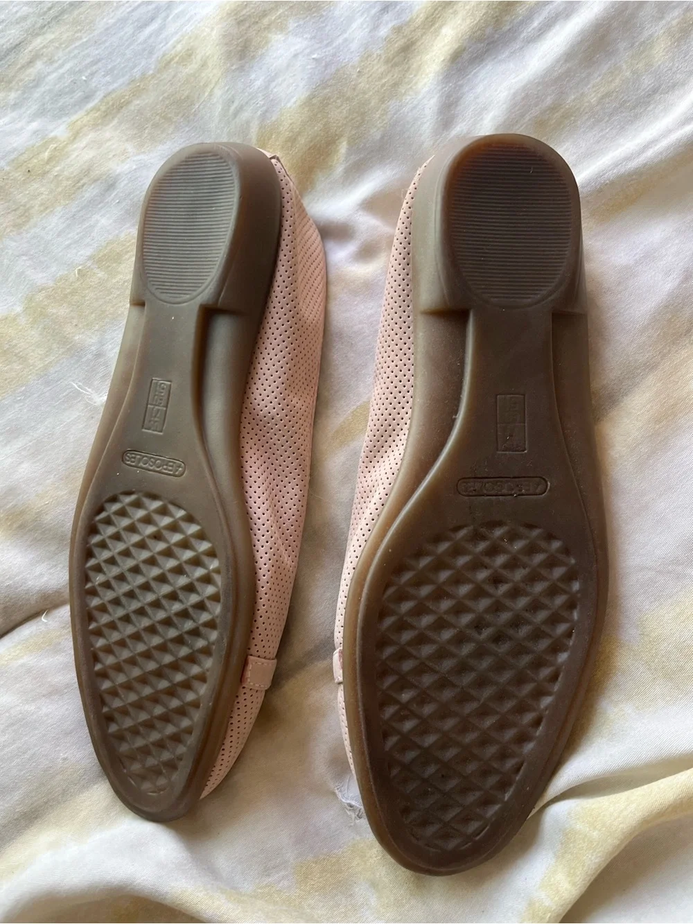 AEROSOLES Blush Pink Ballet Flats with Gold Buckle